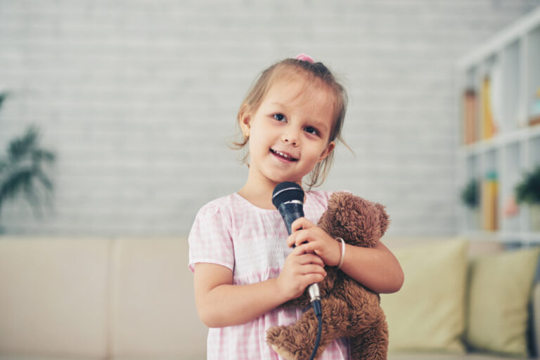 Top 10 cele mai populare cântece în engleză pentru copii